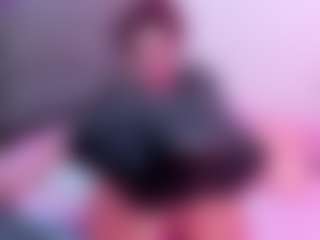 Live cam show with DalayMoore - Camel Toe on nudelive.tv