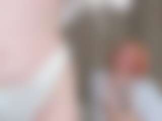 Live cam show with GarynBibbs - Submissive on SpunkLive
