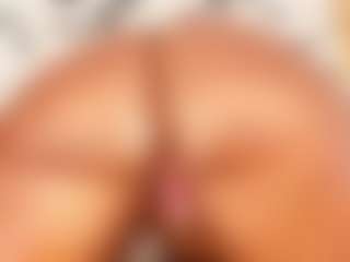 Live cam show with sensual crazy - Black MILF on Fit Hotties