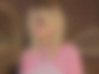 Live cam show with BreckBuff - Blonde Hair on https://playwithruby.com
