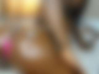 Live cam show with Darkpearl8 - Teen (18+) on hrnylive.com