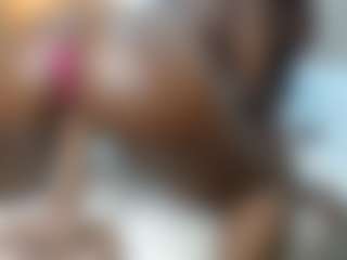 Live cam show with Darkpearl8 - American Teen (18+) on CamwithHer