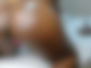 Live cam show with Darkpearl8 - American MILF on Camsoda