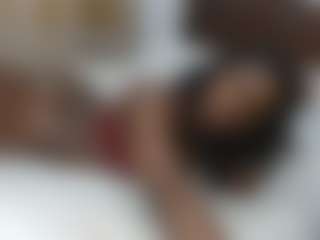 Spettacolo in cam dal vivo con Darkpearl8 - Amateur MILF su Camsoda