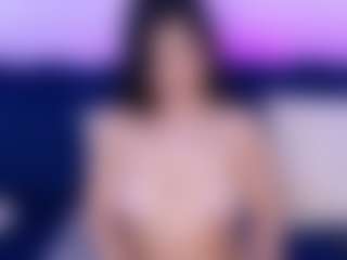 Live cam show with Laylaa-Breezee - Schoolgirl on livesuperchat.net