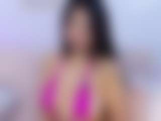 Live cam show with Laylaa-Breezee - Amateur Brown Hair on Camsoda