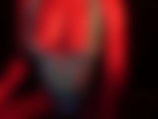Live cam show with SpinPrincess - Black MILF on madthumbs