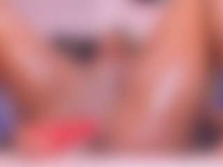 Live cam show with begoniia - Teen (18+) on Camsoda
