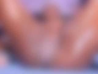 Spettacolo in cam dal vivo con begoniia - Latina su Camsoda | colombia