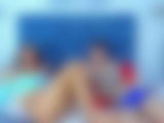 Live-camshow met ALISA and ricardo - Portuguese op Camsoda