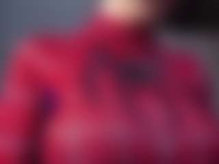 ElvinaClagg's Live Sex Cam Show