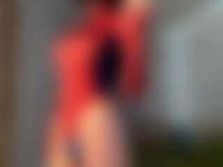 ElvinaClagg's Live Sex Cam Show