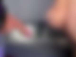 gabymiller22's Live Sex Cam Show