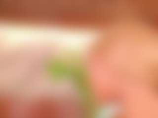 Live cam show with Alison Moon - Cute on Camming Site