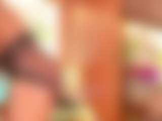 Live cam show with Alison Moon - Ebony on TottyGirls | colombia