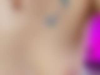 emili-clark's Live Sex Cam Show