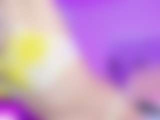 Live cam show with emili-clark - BBW Middle Aged on Instabang