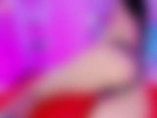 Live cam show with emili-clark - Middle Aged on WildCum