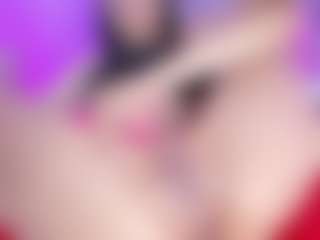 emili-clark's Live Sex Cam Show