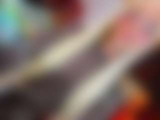 Live cam show with Ladynoah - Teen (18+) on Mixed Magazine Live