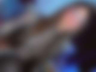 Live cam show with Ladynoah - Colombia on https://playwithruby.com