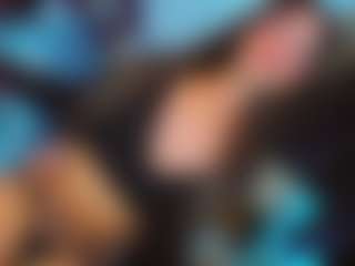 Live cam show with Ladynoah - Orgasm on AdultVida.com