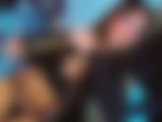 Live cam show with Ladynoah - Blue Eyes on Cam Slut