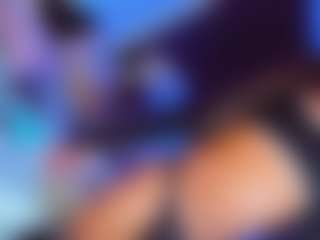 Ladynoah's Live Sex Cam Show