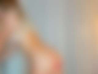 Live cam show with Saradiamond01 - Blue Eyes on slutload