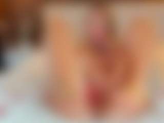 Saradiamond01's Live Sex Cam Show