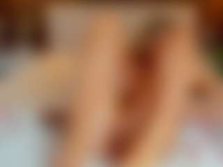 Saradiamond01's Live Sex Cam Show