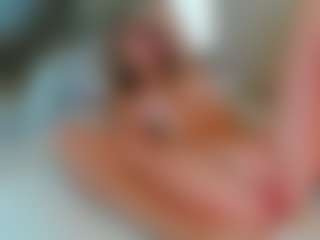 Saradiamond01's Live Sex Cam Show