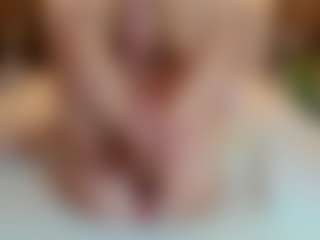 Live cam show with Saradiamond01 - Big Tits on Hubzter Live
