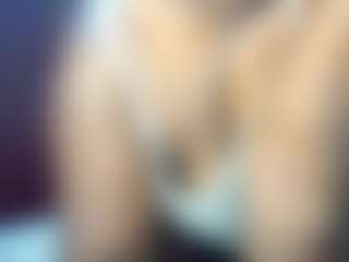 Live cam show with chocobabe002 - Ebony on Hubzter Live | kenya