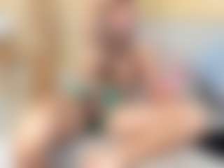 Live cam show with JuanDiegoKing - Lean on Latina Girls