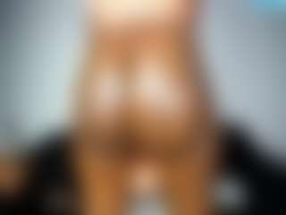 SlimThickKat's Live Sex Cam Show