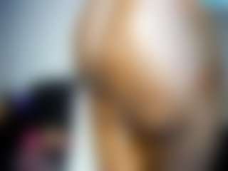 SlimThickKat's Live Sex Cam Show
