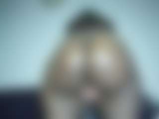 SlimThickKat's Live Sex Cam Show