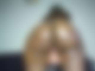 SlimThickKat's Live Sex Cam Show