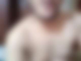 Live cam show with ZBigVal - Rimming on Fit Hotties