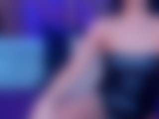 Live cam show with CamillaParis - Green Eyes on makecum.org