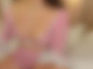 Live cam show with lilly-ass - Camel Toe on CamwithHer