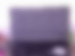 Live cam show with mia-makleynn - Natural on Hubzter Live