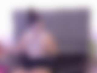mia-makleynn's Live Sex Cam Show