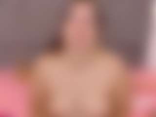 mia-makleynn's Live Sex Cam Show