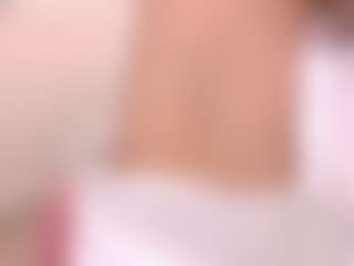 mia-makleynn's Live Sex Cam Show