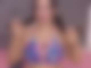 Live cam show with mia-makleynn - Hairy Pussy Teen (18+) on Camsoda