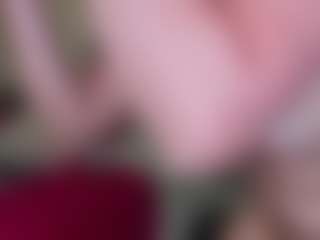 Live cam show with mia-makleynn - Hairy Pussy on Camsoda