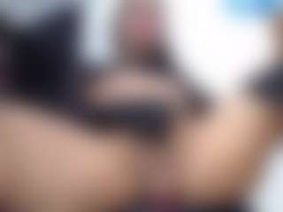 Amatiell's Live Sex Cam Show