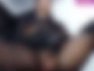 Live cam show with Amatiell - Tiny Tits on Camsoda